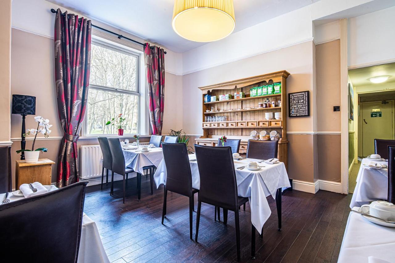 Fountains Guest House - Harrogate Stays ภายนอก รูปภาพ