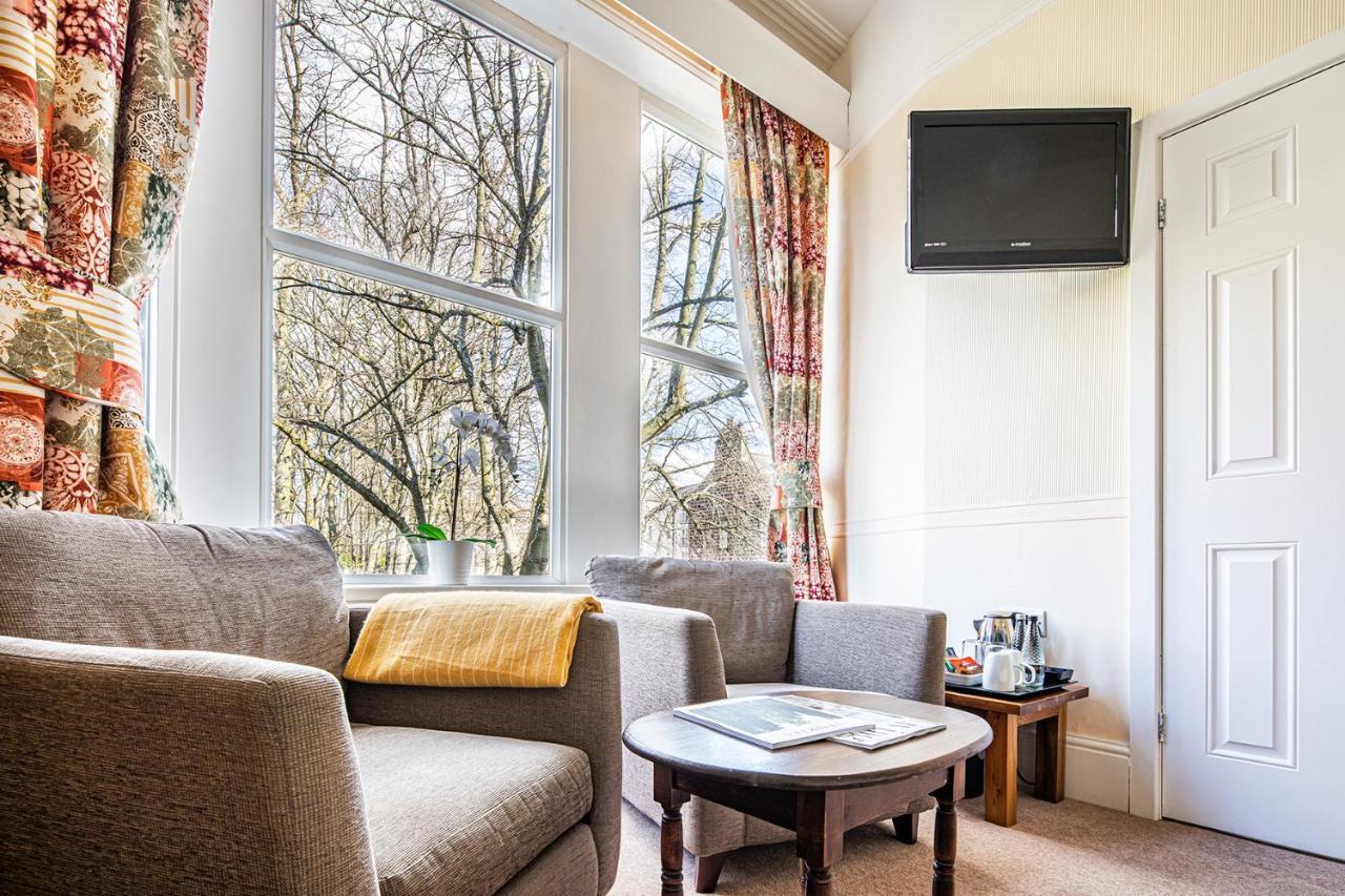 Fountains Guest House - Harrogate Stays ภายนอก รูปภาพ
