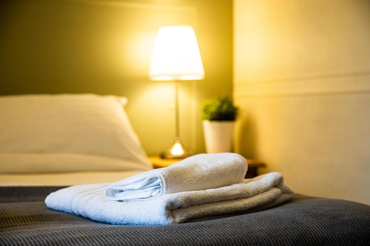 Fountains Guest House - Harrogate Stays ภายนอก รูปภาพ