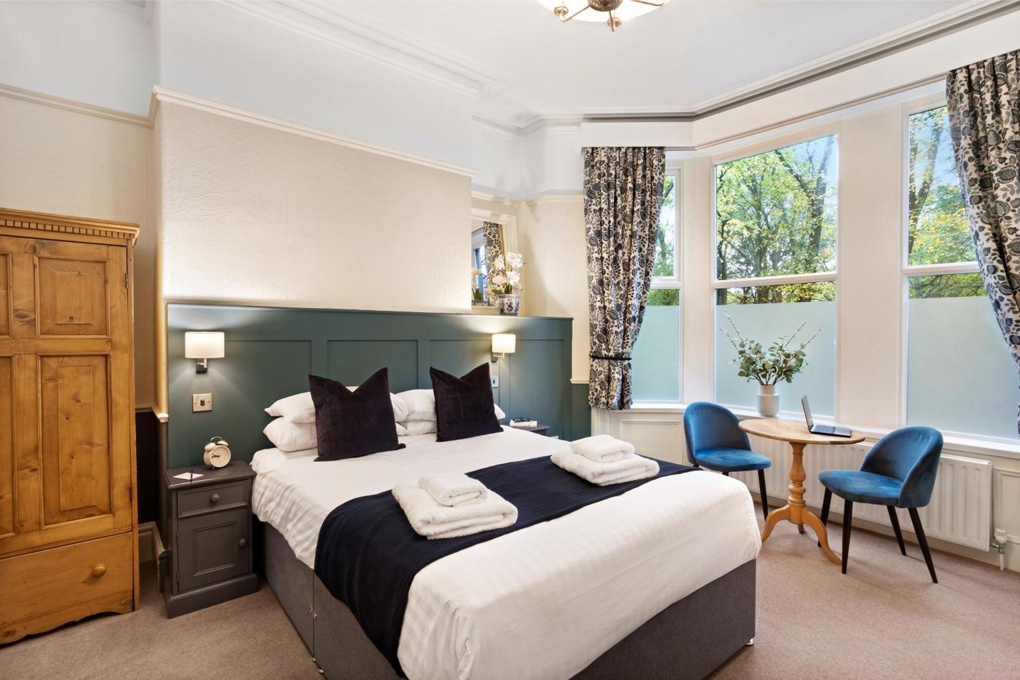 Fountains Guest House - Harrogate Stays ภายนอก รูปภาพ
